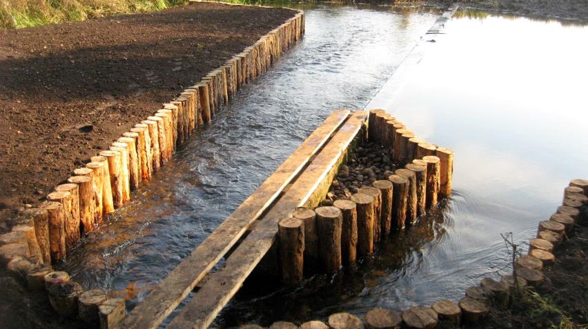 Billedet viser en faunapassage ved Hellegård Å.